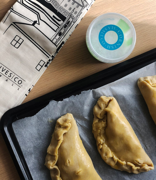 Recipe//002 Cheese & Onion Cornish Pasties