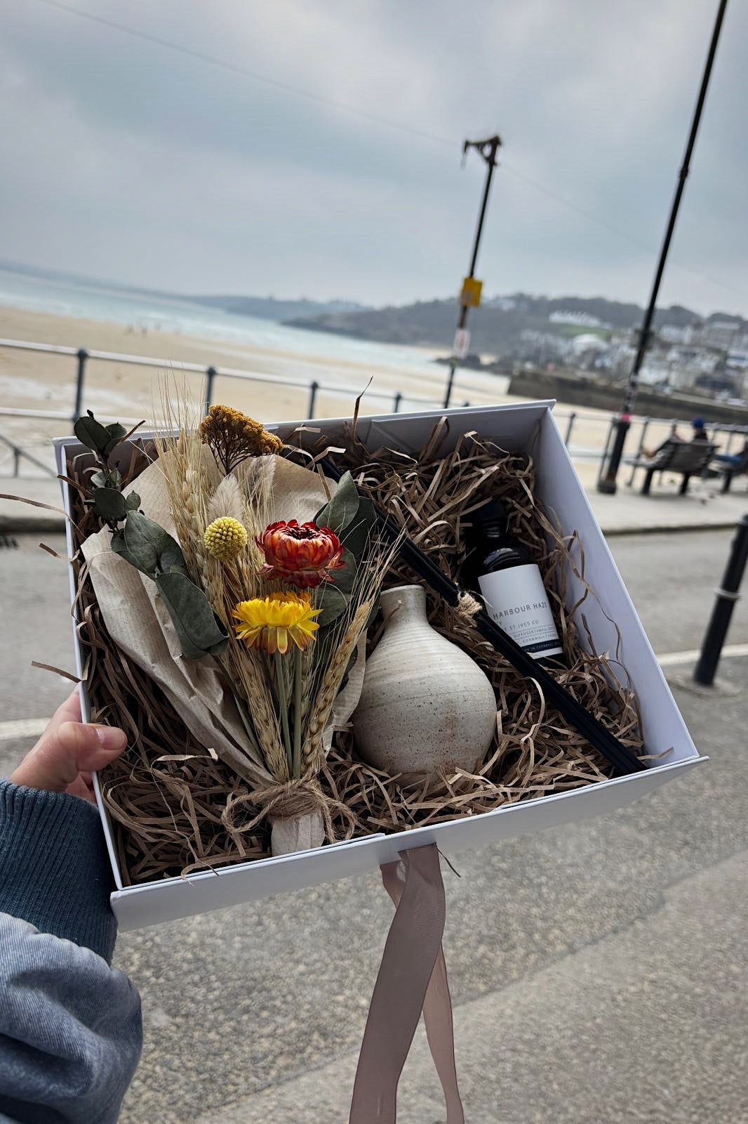 Diffuser, Bud Vase & Posy Hamper