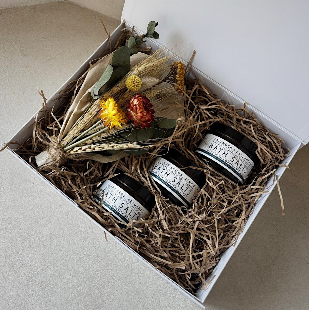 Three Mini Bath Salts & Posy Hamper