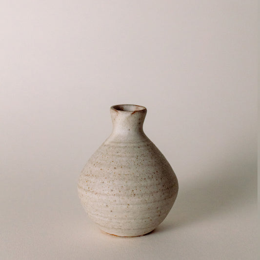 Bud Vase / Posy Pot. Hand made by Kneebone Pottery in Cornwall. Artisan, hand made pottery.
