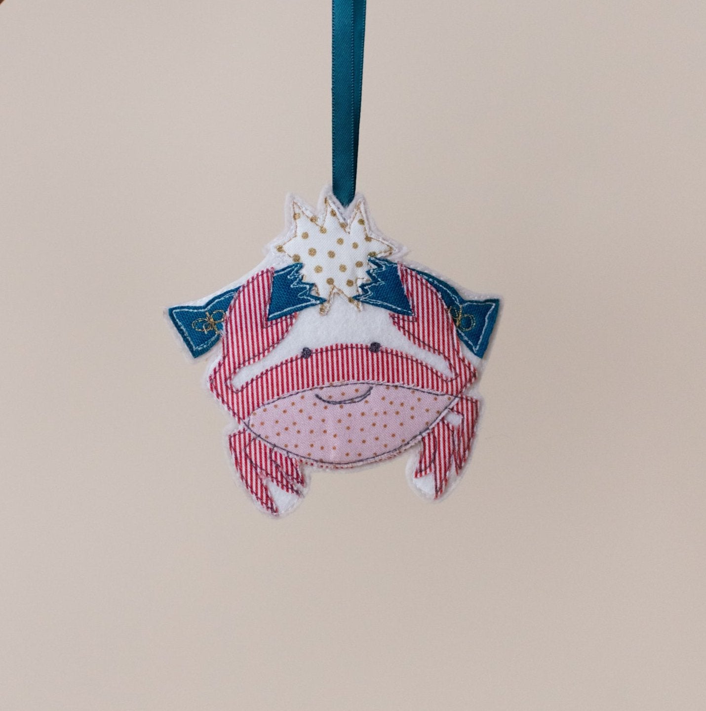 Crab Christmas decoration - The St. Ives Co.