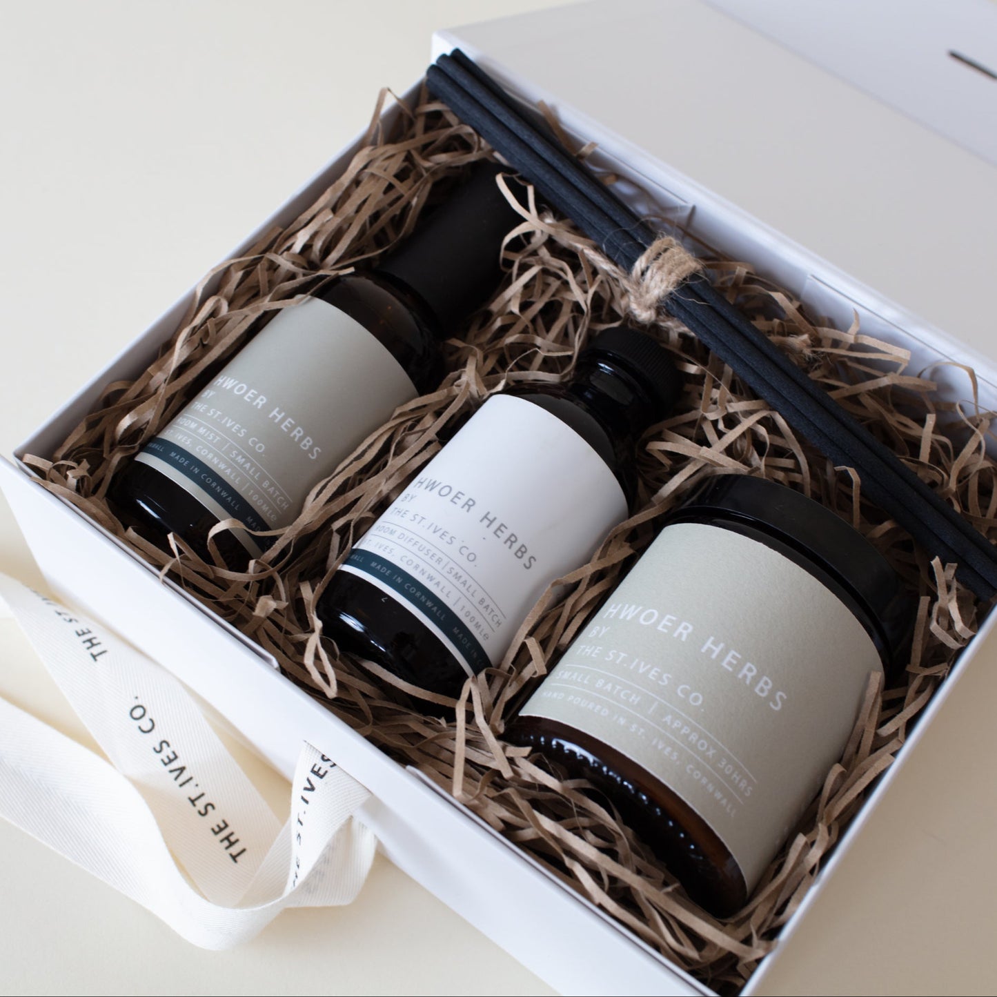 Hwoer Herbs Home Fragrance Hamper