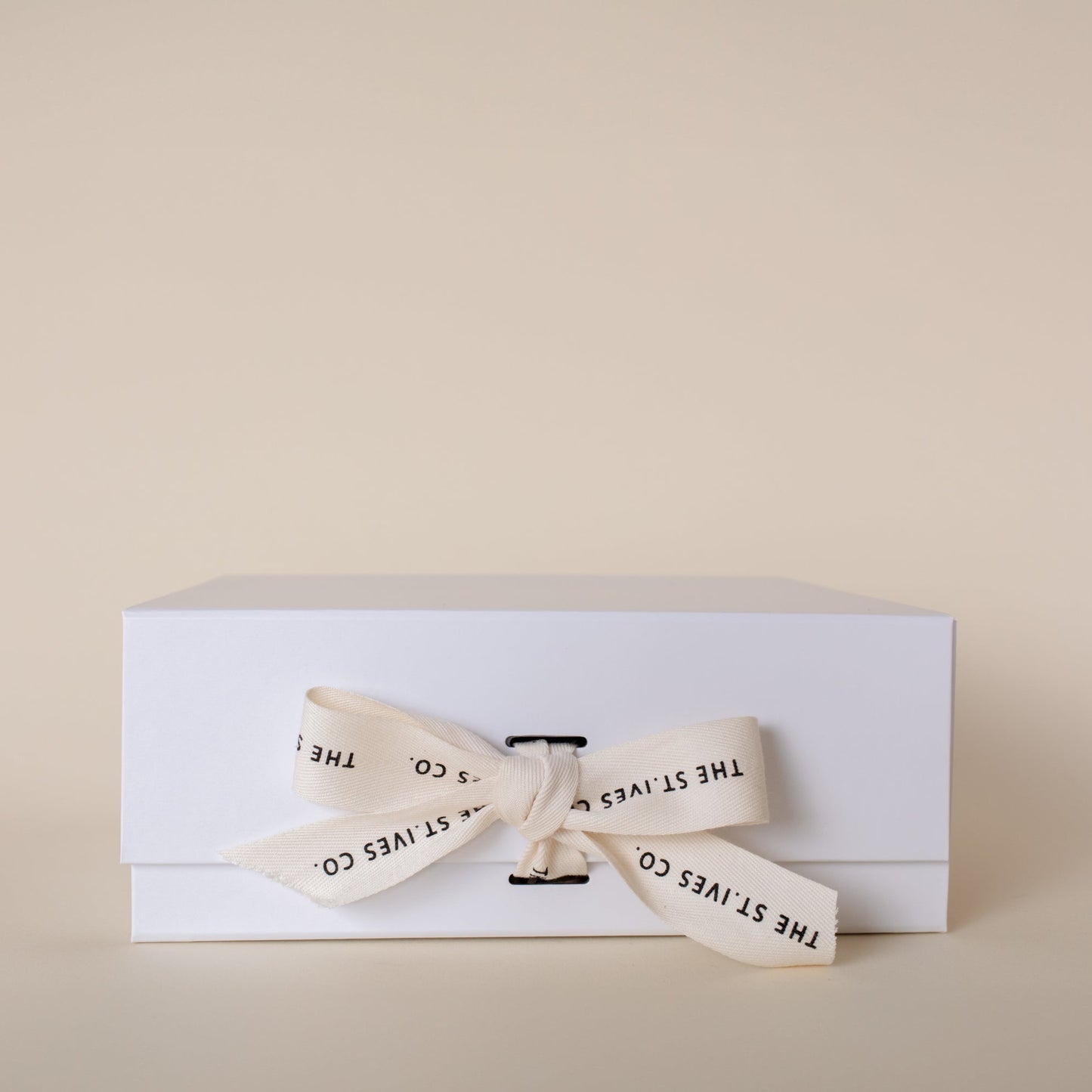 Citrus Lemon, Lime & Petitgrain Bath Salts with a Body Oil Hamper