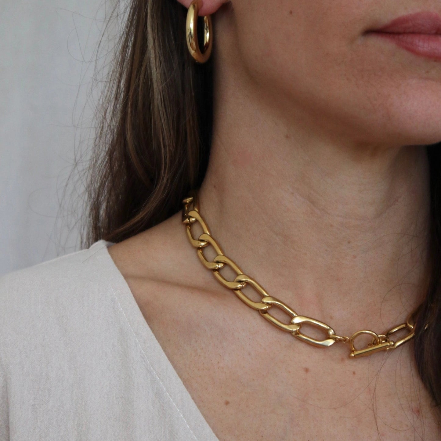 Anchor 'Mermaid Gold' Chunky link necklace with hoop fastening