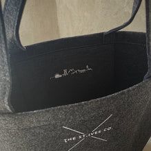Load image into Gallery viewer, Charcoal Felt Shopper Bag
