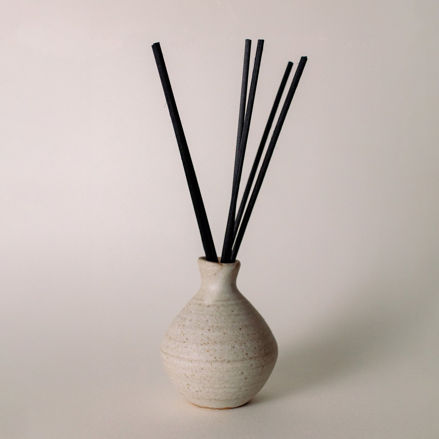Kneebone Bud Vase - The St. Ives Co.