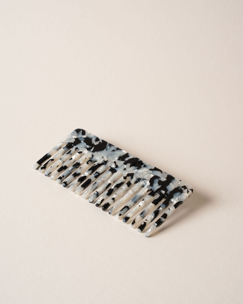 Shell Comb - The St. Ives Co.