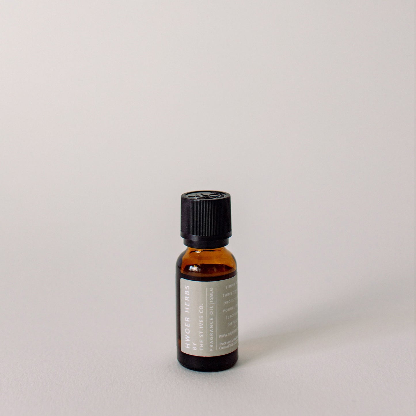 Electric diffuser oil- Hwoer herbs scent blend. Made in St Ives in Cornwall exclusively for the st ives co 