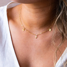 Load image into Gallery viewer, Gold Arrow Necklace

