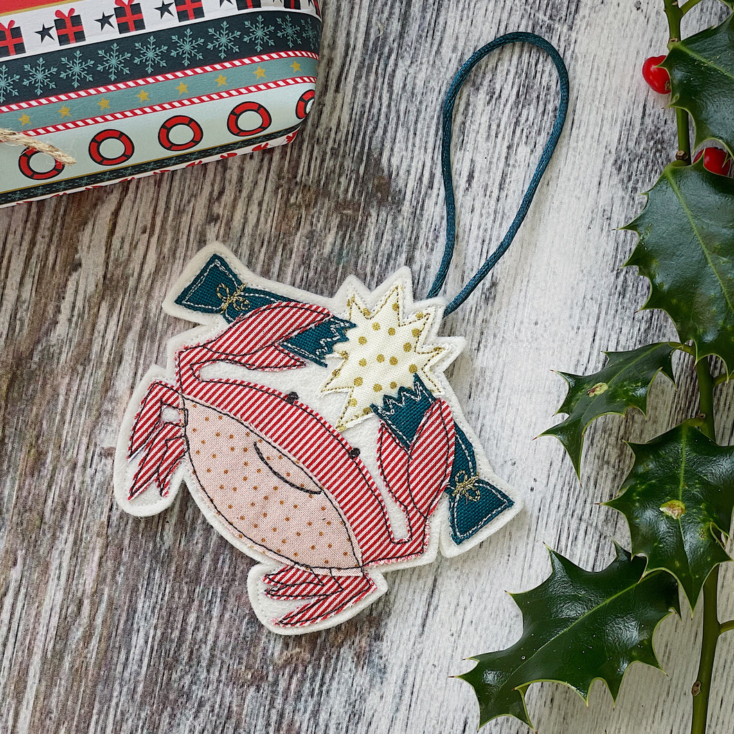 Crab Christmas decoration - The St. Ives Co.