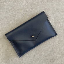 Load image into Gallery viewer, Navy Leather Everyday Purse
