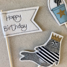Load image into Gallery viewer, Cake Toppers Seal and Bucket
