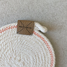 Load image into Gallery viewer, Set of 2 rope coasters
