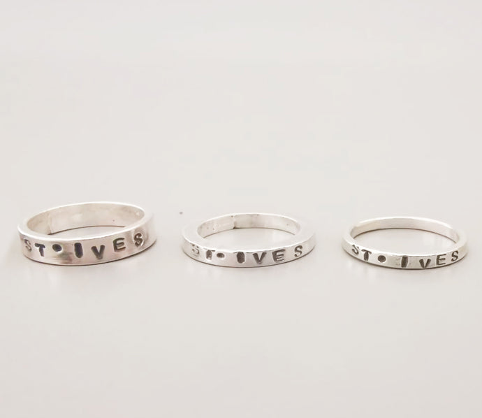 St. Ives Engraved Ring - The St. Ives Co. Cornwall Cornish Souvenir Holiday beach Jewellery Gift Unique One Of A Kind Personal Local Souvenir Best  