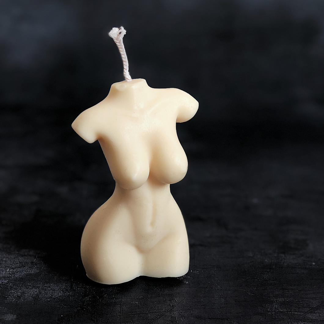 Eucalyptus Soy Wax Goddess Candle - The St. Ives Co.