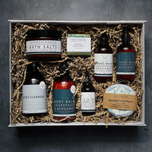 Load image into Gallery viewer, The St. Ives Co. Bath &amp; Body Range Cornish Hamper - The St. Ives Co.
